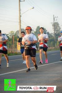 BIB: 6638, 055, 3122, 2019
                            <button type="button" onclick="openModal(6572848)" class="btn btn-primary btn-sm float-right btn-popup" data-toggle="modal" data-target=".modal-high-quality">
                        <i class="fas fa-shopping-cart"></i> Add to Cart
                    </button>
                                            <button type="button" onclick="isThisMe(6572848, true)" class="btn btn-success btn-sm float-right btn-popup btn-isme hidden" data-toggle="tooltip" data-placement="bottom" title="นี่คือรูปของคุณใช่ไหม คลิกที่นี่เพื่อเอาเข้าอัลบั้ม">
                        <i class="fas fa-plus"></i> Add to album
                    </button>
                    <button type="button" onclick="isThisMe(6572848, false)" class="btn btn-warning btn-sm float-right btn-popup btn-isnotme hidden">
                        <i class="fas fa-ban"></i> Remove from album
                    </button>