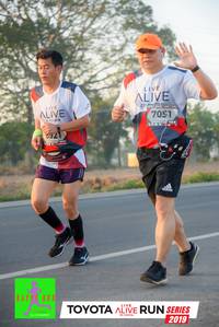 BIB: 7051, 6921, 2019
                            <button type="button" onclick="openModal(6571894)" class="btn btn-primary btn-sm float-right btn-popup" data-toggle="modal" data-target=".modal-high-quality">
                        <i class="fas fa-shopping-cart"></i> Add to Cart
                    </button>
                                            <button type="button" onclick="isThisMe(6571894, true)" class="btn btn-success btn-sm float-right btn-popup btn-isme hidden" data-toggle="tooltip" data-placement="bottom" title="นี่คือรูปของคุณใช่ไหม คลิกที่นี่เพื่อเอาเข้าอัลบั้ม">
                        <i class="fas fa-plus"></i> Add to album
                    </button>
                    <button type="button" onclick="isThisMe(6571894, false)" class="btn btn-warning btn-sm float-right btn-popup btn-isnotme hidden">
                        <i class="fas fa-ban"></i> Remove from album
                    </button>