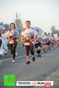 BIB: 405, 6224, 3835, 2019
                            <button type="button" onclick="openModal(6565924)" class="btn btn-primary btn-sm float-right btn-popup" data-toggle="modal" data-target=".modal-high-quality">
                        <i class="fas fa-shopping-cart"></i> Add to Cart
                    </button>
                                            <button type="button" onclick="isThisMe(6565924, true)" class="btn btn-success btn-sm float-right btn-popup btn-isme hidden" data-toggle="tooltip" data-placement="bottom" title="นี่คือรูปของคุณใช่ไหม คลิกที่นี่เพื่อเอาเข้าอัลบั้ม">
                        <i class="fas fa-plus"></i> Add to album
                    </button>
                    <button type="button" onclick="isThisMe(6565924, false)" class="btn btn-warning btn-sm float-right btn-popup btn-isnotme hidden">
                        <i class="fas fa-ban"></i> Remove from album
                    </button>