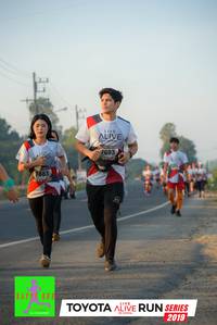 BIB: 7693, 7883, 2019
                            <button type="button" onclick="openModal(6566454)" class="btn btn-primary btn-sm float-right btn-popup" data-toggle="modal" data-target=".modal-high-quality">
                        <i class="fas fa-shopping-cart"></i> Add to Cart
                    </button>
                                            <button type="button" onclick="isThisMe(6566454, true)" class="btn btn-success btn-sm float-right btn-popup btn-isme hidden" data-toggle="tooltip" data-placement="bottom" title="นี่คือรูปของคุณใช่ไหม คลิกที่นี่เพื่อเอาเข้าอัลบั้ม">
                        <i class="fas fa-plus"></i> Add to album
                    </button>
                    <button type="button" onclick="isThisMe(6566454, false)" class="btn btn-warning btn-sm float-right btn-popup btn-isnotme hidden">
                        <i class="fas fa-ban"></i> Remove from album
                    </button>