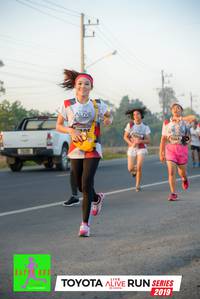 BIB: 7041, 2019
                            <button type="button" onclick="openModal(6571658)" class="btn btn-primary btn-sm float-right btn-popup" data-toggle="modal" data-target=".modal-high-quality">
                        <i class="fas fa-shopping-cart"></i> Add to Cart
                    </button>
                                            <button type="button" onclick="isThisMe(6571658, true)" class="btn btn-success btn-sm float-right btn-popup btn-isme hidden" data-toggle="tooltip" data-placement="bottom" title="นี่คือรูปของคุณใช่ไหม คลิกที่นี่เพื่อเอาเข้าอัลบั้ม">
                        <i class="fas fa-plus"></i> Add to album
                    </button>
                    <button type="button" onclick="isThisMe(6571658, false)" class="btn btn-warning btn-sm float-right btn-popup btn-isnotme hidden">
                        <i class="fas fa-ban"></i> Remove from album
                    </button>