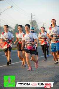 BIB: 7260, 7712, 2040, 2152, 6490, 2019
                            <button type="button" onclick="openModal(6566132)" class="btn btn-primary btn-sm float-right btn-popup" data-toggle="modal" data-target=".modal-high-quality">
                        <i class="fas fa-shopping-cart"></i> Add to Cart
                    </button>
                                            <button type="button" onclick="isThisMe(6566132, true)" class="btn btn-success btn-sm float-right btn-popup btn-isme hidden" data-toggle="tooltip" data-placement="bottom" title="นี่คือรูปของคุณใช่ไหม คลิกที่นี่เพื่อเอาเข้าอัลบั้ม">
                        <i class="fas fa-plus"></i> Add to album
                    </button>
                    <button type="button" onclick="isThisMe(6566132, false)" class="btn btn-warning btn-sm float-right btn-popup btn-isnotme hidden">
                        <i class="fas fa-ban"></i> Remove from album
                    </button>