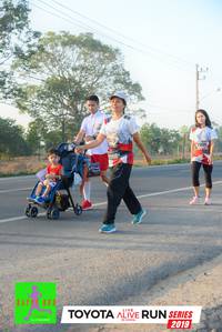 BIB: 929, 7209, 2019
                            <button type="button" onclick="openModal(6568003)" class="btn btn-primary btn-sm float-right btn-popup" data-toggle="modal" data-target=".modal-high-quality">
                        <i class="fas fa-shopping-cart"></i> Add to Cart
                    </button>
                                            <button type="button" onclick="isThisMe(6568003, true)" class="btn btn-success btn-sm float-right btn-popup btn-isme hidden" data-toggle="tooltip" data-placement="bottom" title="นี่คือรูปของคุณใช่ไหม คลิกที่นี่เพื่อเอาเข้าอัลบั้ม">
                        <i class="fas fa-plus"></i> Add to album
                    </button>
                    <button type="button" onclick="isThisMe(6568003, false)" class="btn btn-warning btn-sm float-right btn-popup btn-isnotme hidden">
                        <i class="fas fa-ban"></i> Remove from album
                    </button>