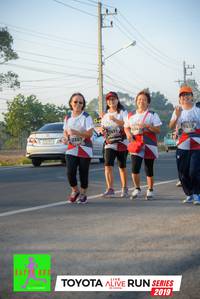 BIB: 17437, 684, 7471, 1357, 2019
                            <button type="button" onclick="openModal(6567515)" class="btn btn-primary btn-sm float-right btn-popup" data-toggle="modal" data-target=".modal-high-quality">
                        <i class="fas fa-shopping-cart"></i> Add to Cart
                    </button>
                                            <button type="button" onclick="isThisMe(6567515, true)" class="btn btn-success btn-sm float-right btn-popup btn-isme hidden" data-toggle="tooltip" data-placement="bottom" title="นี่คือรูปของคุณใช่ไหม คลิกที่นี่เพื่อเอาเข้าอัลบั้ม">
                        <i class="fas fa-plus"></i> Add to album
                    </button>
                    <button type="button" onclick="isThisMe(6567515, false)" class="btn btn-warning btn-sm float-right btn-popup btn-isnotme hidden">
                        <i class="fas fa-ban"></i> Remove from album
                    </button>