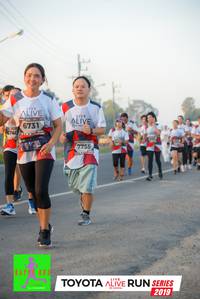 BIB: 6731, 6740, 7755, 2019
                            <button type="button" onclick="openModal(6571505)" class="btn btn-primary btn-sm float-right btn-popup" data-toggle="modal" data-target=".modal-high-quality">
                        <i class="fas fa-shopping-cart"></i> Add to Cart
                    </button>
                                            <button type="button" onclick="isThisMe(6571505, true)" class="btn btn-success btn-sm float-right btn-popup btn-isme hidden" data-toggle="tooltip" data-placement="bottom" title="นี่คือรูปของคุณใช่ไหม คลิกที่นี่เพื่อเอาเข้าอัลบั้ม">
                        <i class="fas fa-plus"></i> Add to album
                    </button>
                    <button type="button" onclick="isThisMe(6571505, false)" class="btn btn-warning btn-sm float-right btn-popup btn-isnotme hidden">
                        <i class="fas fa-ban"></i> Remove from album
                    </button>