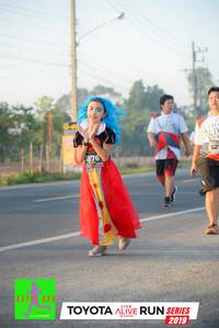 BIB: 876, 2019
                            <button type="button" onclick="openModal(6567975)" class="btn btn-primary btn-sm float-right btn-popup" data-toggle="modal" data-target=".modal-high-quality">
                        <i class="fas fa-shopping-cart"></i> Add to Cart
                    </button>
                                            <button type="button" onclick="isThisMe(6567975, true)" class="btn btn-success btn-sm float-right btn-popup btn-isme hidden" data-toggle="tooltip" data-placement="bottom" title="นี่คือรูปของคุณใช่ไหม คลิกที่นี่เพื่อเอาเข้าอัลบั้ม">
                        <i class="fas fa-plus"></i> Add to album
                    </button>
                    <button type="button" onclick="isThisMe(6567975, false)" class="btn btn-warning btn-sm float-right btn-popup btn-isnotme hidden">
                        <i class="fas fa-ban"></i> Remove from album
                    </button>