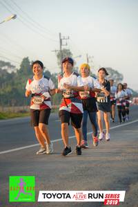 BIB: 7426, 6678, 6482, 7285, 2019
                            <button type="button" onclick="openModal(6572800)" class="btn btn-primary btn-sm float-right btn-popup" data-toggle="modal" data-target=".modal-high-quality">
                        <i class="fas fa-shopping-cart"></i> Add to Cart
                    </button>
                                            <button type="button" onclick="isThisMe(6572800, true)" class="btn btn-success btn-sm float-right btn-popup btn-isme hidden" data-toggle="tooltip" data-placement="bottom" title="นี่คือรูปของคุณใช่ไหม คลิกที่นี่เพื่อเอาเข้าอัลบั้ม">
                        <i class="fas fa-plus"></i> Add to album
                    </button>
                    <button type="button" onclick="isThisMe(6572800, false)" class="btn btn-warning btn-sm float-right btn-popup btn-isnotme hidden">
                        <i class="fas fa-ban"></i> Remove from album
                    </button>