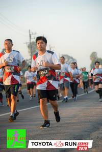 BIB: 7781, 3043, 2019
                            <button type="button" onclick="openModal(6572620)" class="btn btn-primary btn-sm float-right btn-popup" data-toggle="modal" data-target=".modal-high-quality">
                        <i class="fas fa-shopping-cart"></i> Add to Cart
                    </button>
                                            <button type="button" onclick="isThisMe(6572620, true)" class="btn btn-success btn-sm float-right btn-popup btn-isme hidden" data-toggle="tooltip" data-placement="bottom" title="นี่คือรูปของคุณใช่ไหม คลิกที่นี่เพื่อเอาเข้าอัลบั้ม">
                        <i class="fas fa-plus"></i> Add to album
                    </button>
                    <button type="button" onclick="isThisMe(6572620, false)" class="btn btn-warning btn-sm float-right btn-popup btn-isnotme hidden">
                        <i class="fas fa-ban"></i> Remove from album
                    </button>