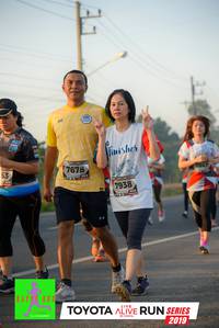 BIB: 7847, 7678, 7938, 2019
                            <button type="button" onclick="openModal(6566253)" class="btn btn-primary btn-sm float-right btn-popup" data-toggle="modal" data-target=".modal-high-quality">
                        <i class="fas fa-shopping-cart"></i> Add to Cart
                    </button>
                                            <button type="button" onclick="isThisMe(6566253, true)" class="btn btn-success btn-sm float-right btn-popup btn-isme hidden" data-toggle="tooltip" data-placement="bottom" title="นี่คือรูปของคุณใช่ไหม คลิกที่นี่เพื่อเอาเข้าอัลบั้ม">
                        <i class="fas fa-plus"></i> Add to album
                    </button>
                    <button type="button" onclick="isThisMe(6566253, false)" class="btn btn-warning btn-sm float-right btn-popup btn-isnotme hidden">
                        <i class="fas fa-ban"></i> Remove from album
                    </button>