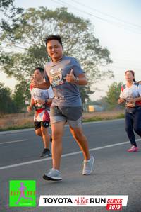 BIB: 7609, 250, 2019
                            <button type="button" onclick="openModal(6571694)" class="btn btn-primary btn-sm float-right btn-popup" data-toggle="modal" data-target=".modal-high-quality">
                        <i class="fas fa-shopping-cart"></i> Add to Cart
                    </button>
                                            <button type="button" onclick="isThisMe(6571694, true)" class="btn btn-success btn-sm float-right btn-popup btn-isme hidden" data-toggle="tooltip" data-placement="bottom" title="นี่คือรูปของคุณใช่ไหม คลิกที่นี่เพื่อเอาเข้าอัลบั้ม">
                        <i class="fas fa-plus"></i> Add to album
                    </button>
                    <button type="button" onclick="isThisMe(6571694, false)" class="btn btn-warning btn-sm float-right btn-popup btn-isnotme hidden">
                        <i class="fas fa-ban"></i> Remove from album
                    </button>