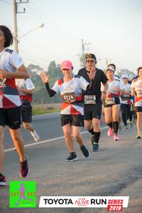 BIB: 3114, 6645, 7840, 2019
                            <button type="button" onclick="openModal(6572036)" class="btn btn-primary btn-sm float-right btn-popup" data-toggle="modal" data-target=".modal-high-quality">
                        <i class="fas fa-shopping-cart"></i> Add to Cart
                    </button>
                                            <button type="button" onclick="isThisMe(6572036, true)" class="btn btn-success btn-sm float-right btn-popup btn-isme hidden" data-toggle="tooltip" data-placement="bottom" title="นี่คือรูปของคุณใช่ไหม คลิกที่นี่เพื่อเอาเข้าอัลบั้ม">
                        <i class="fas fa-plus"></i> Add to album
                    </button>
                    <button type="button" onclick="isThisMe(6572036, false)" class="btn btn-warning btn-sm float-right btn-popup btn-isnotme hidden">
                        <i class="fas fa-ban"></i> Remove from album
                    </button>