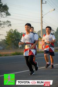 BIB: 6848, 828, 2019
                            <button type="button" onclick="openModal(6572789)" class="btn btn-primary btn-sm float-right btn-popup" data-toggle="modal" data-target=".modal-high-quality">
                        <i class="fas fa-shopping-cart"></i> Add to Cart
                    </button>
                                            <button type="button" onclick="isThisMe(6572789, true)" class="btn btn-success btn-sm float-right btn-popup btn-isme hidden" data-toggle="tooltip" data-placement="bottom" title="นี่คือรูปของคุณใช่ไหม คลิกที่นี่เพื่อเอาเข้าอัลบั้ม">
                        <i class="fas fa-plus"></i> Add to album
                    </button>
                    <button type="button" onclick="isThisMe(6572789, false)" class="btn btn-warning btn-sm float-right btn-popup btn-isnotme hidden">
                        <i class="fas fa-ban"></i> Remove from album
                    </button>