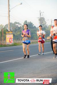 BIB: 7324, 3112, 2019
                            <button type="button" onclick="openModal(6571918)" class="btn btn-primary btn-sm float-right btn-popup" data-toggle="modal" data-target=".modal-high-quality">
                        <i class="fas fa-shopping-cart"></i> Add to Cart
                    </button>
                                            <button type="button" onclick="isThisMe(6571918, true)" class="btn btn-success btn-sm float-right btn-popup btn-isme hidden" data-toggle="tooltip" data-placement="bottom" title="นี่คือรูปของคุณใช่ไหม คลิกที่นี่เพื่อเอาเข้าอัลบั้ม">
                        <i class="fas fa-plus"></i> Add to album
                    </button>
                    <button type="button" onclick="isThisMe(6571918, false)" class="btn btn-warning btn-sm float-right btn-popup btn-isnotme hidden">
                        <i class="fas fa-ban"></i> Remove from album
                    </button>