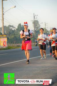 BIB: 7426, 7285, 2019
                            <button type="button" onclick="openModal(6572733)" class="btn btn-primary btn-sm float-right btn-popup" data-toggle="modal" data-target=".modal-high-quality">
                        <i class="fas fa-shopping-cart"></i> Add to Cart
                    </button>
                                            <button type="button" onclick="isThisMe(6572733, true)" class="btn btn-success btn-sm float-right btn-popup btn-isme hidden" data-toggle="tooltip" data-placement="bottom" title="นี่คือรูปของคุณใช่ไหม คลิกที่นี่เพื่อเอาเข้าอัลบั้ม">
                        <i class="fas fa-plus"></i> Add to album
                    </button>
                    <button type="button" onclick="isThisMe(6572733, false)" class="btn btn-warning btn-sm float-right btn-popup btn-isnotme hidden">
                        <i class="fas fa-ban"></i> Remove from album
                    </button>