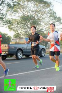 BIB: 6852, 420, 2019
                            <button type="button" onclick="openModal(6571733)" class="btn btn-primary btn-sm float-right btn-popup" data-toggle="modal" data-target=".modal-high-quality">
                        <i class="fas fa-shopping-cart"></i> Add to Cart
                    </button>
                                            <button type="button" onclick="isThisMe(6571733, true)" class="btn btn-success btn-sm float-right btn-popup btn-isme hidden" data-toggle="tooltip" data-placement="bottom" title="นี่คือรูปของคุณใช่ไหม คลิกที่นี่เพื่อเอาเข้าอัลบั้ม">
                        <i class="fas fa-plus"></i> Add to album
                    </button>
                    <button type="button" onclick="isThisMe(6571733, false)" class="btn btn-warning btn-sm float-right btn-popup btn-isnotme hidden">
                        <i class="fas fa-ban"></i> Remove from album
                    </button>