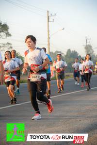 BIB: 6607, 7821, 2019
                            <button type="button" onclick="openModal(6573066)" class="btn btn-primary btn-sm float-right btn-popup" data-toggle="modal" data-target=".modal-high-quality">
                        <i class="fas fa-shopping-cart"></i> Add to Cart
                    </button>
                                            <button type="button" onclick="isThisMe(6573066, true)" class="btn btn-success btn-sm float-right btn-popup btn-isme hidden" data-toggle="tooltip" data-placement="bottom" title="นี่คือรูปของคุณใช่ไหม คลิกที่นี่เพื่อเอาเข้าอัลบั้ม">
                        <i class="fas fa-plus"></i> Add to album
                    </button>
                    <button type="button" onclick="isThisMe(6573066, false)" class="btn btn-warning btn-sm float-right btn-popup btn-isnotme hidden">
                        <i class="fas fa-ban"></i> Remove from album
                    </button>