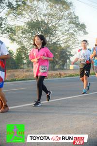 BIB: 6242, 6221, 2019
                            <button type="button" onclick="openModal(6566431)" class="btn btn-primary btn-sm float-right btn-popup" data-toggle="modal" data-target=".modal-high-quality">
                        <i class="fas fa-shopping-cart"></i> Add to Cart
                    </button>
                                            <button type="button" onclick="isThisMe(6566431, true)" class="btn btn-success btn-sm float-right btn-popup btn-isme hidden" data-toggle="tooltip" data-placement="bottom" title="นี่คือรูปของคุณใช่ไหม คลิกที่นี่เพื่อเอาเข้าอัลบั้ม">
                        <i class="fas fa-plus"></i> Add to album
                    </button>
                    <button type="button" onclick="isThisMe(6566431, false)" class="btn btn-warning btn-sm float-right btn-popup btn-isnotme hidden">
                        <i class="fas fa-ban"></i> Remove from album
                    </button>