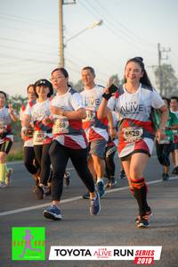 BIB: 968, 951, 6529, 2019
                            <button type="button" onclick="openModal(6572895)" class="btn btn-primary btn-sm float-right btn-popup" data-toggle="modal" data-target=".modal-high-quality">
                        <i class="fas fa-shopping-cart"></i> Add to Cart
                    </button>
                                            <button type="button" onclick="isThisMe(6572895, true)" class="btn btn-success btn-sm float-right btn-popup btn-isme hidden" data-toggle="tooltip" data-placement="bottom" title="นี่คือรูปของคุณใช่ไหม คลิกที่นี่เพื่อเอาเข้าอัลบั้ม">
                        <i class="fas fa-plus"></i> Add to album
                    </button>
                    <button type="button" onclick="isThisMe(6572895, false)" class="btn btn-warning btn-sm float-right btn-popup btn-isnotme hidden">
                        <i class="fas fa-ban"></i> Remove from album
                    </button>