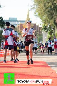 BIB: 3820, 2019
                            <button type="button" onclick="openModal(6566890)" class="btn btn-primary btn-sm float-right btn-popup" data-toggle="modal" data-target=".modal-high-quality">
                        <i class="fas fa-shopping-cart"></i> Add to Cart
                    </button>
                                            <button type="button" onclick="isThisMe(6566890, true)" class="btn btn-success btn-sm float-right btn-popup btn-isme hidden" data-toggle="tooltip" data-placement="bottom" title="นี่คือรูปของคุณใช่ไหม คลิกที่นี่เพื่อเอาเข้าอัลบั้ม">
                        <i class="fas fa-plus"></i> Add to album
                    </button>
                    <button type="button" onclick="isThisMe(6566890, false)" class="btn btn-warning btn-sm float-right btn-popup btn-isnotme hidden">
                        <i class="fas fa-ban"></i> Remove from album
                    </button>