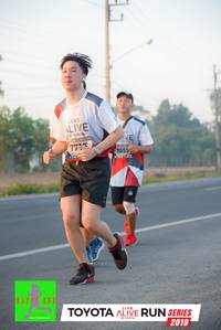 BIB: 773, 7035, 2019
                            <button type="button" onclick="openModal(6543630)" class="btn btn-primary btn-sm float-right btn-popup" data-toggle="modal" data-target=".modal-high-quality">
                        <i class="fas fa-shopping-cart"></i> Add to Cart
                    </button>
                                            <button type="button" onclick="isThisMe(6543630, true)" class="btn btn-success btn-sm float-right btn-popup btn-isme hidden" data-toggle="tooltip" data-placement="bottom" title="นี่คือรูปของคุณใช่ไหม คลิกที่นี่เพื่อเอาเข้าอัลบั้ม">
                        <i class="fas fa-plus"></i> Add to album
                    </button>
                    <button type="button" onclick="isThisMe(6543630, false)" class="btn btn-warning btn-sm float-right btn-popup btn-isnotme hidden">
                        <i class="fas fa-ban"></i> Remove from album
                    </button>