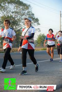 BIB: 7460, 7474, 7489, 2019
                            <button type="button" onclick="openModal(6567577)" class="btn btn-primary btn-sm float-right btn-popup" data-toggle="modal" data-target=".modal-high-quality">
                        <i class="fas fa-shopping-cart"></i> Add to Cart
                    </button>
                                            <button type="button" onclick="isThisMe(6567577, true)" class="btn btn-success btn-sm float-right btn-popup btn-isme hidden" data-toggle="tooltip" data-placement="bottom" title="นี่คือรูปของคุณใช่ไหม คลิกที่นี่เพื่อเอาเข้าอัลบั้ม">
                        <i class="fas fa-plus"></i> Add to album
                    </button>
                    <button type="button" onclick="isThisMe(6567577, false)" class="btn btn-warning btn-sm float-right btn-popup btn-isnotme hidden">
                        <i class="fas fa-ban"></i> Remove from album
                    </button>