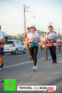 BIB: 6046, 2019
                            <button type="button" onclick="openModal(6565974)" class="btn btn-primary btn-sm float-right btn-popup" data-toggle="modal" data-target=".modal-high-quality">
                        <i class="fas fa-shopping-cart"></i> Add to Cart
                    </button>
                                            <button type="button" onclick="isThisMe(6565974, true)" class="btn btn-success btn-sm float-right btn-popup btn-isme hidden" data-toggle="tooltip" data-placement="bottom" title="นี่คือรูปของคุณใช่ไหม คลิกที่นี่เพื่อเอาเข้าอัลบั้ม">
                        <i class="fas fa-plus"></i> Add to album
                    </button>
                    <button type="button" onclick="isThisMe(6565974, false)" class="btn btn-warning btn-sm float-right btn-popup btn-isnotme hidden">
                        <i class="fas fa-ban"></i> Remove from album
                    </button>