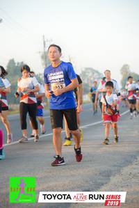 BIB: 6913, 2019
                            <button type="button" onclick="openModal(6565996)" class="btn btn-primary btn-sm float-right btn-popup" data-toggle="modal" data-target=".modal-high-quality">
                        <i class="fas fa-shopping-cart"></i> Add to Cart
                    </button>
                                            <button type="button" onclick="isThisMe(6565996, true)" class="btn btn-success btn-sm float-right btn-popup btn-isme hidden" data-toggle="tooltip" data-placement="bottom" title="นี่คือรูปของคุณใช่ไหม คลิกที่นี่เพื่อเอาเข้าอัลบั้ม">
                        <i class="fas fa-plus"></i> Add to album
                    </button>
                    <button type="button" onclick="isThisMe(6565996, false)" class="btn btn-warning btn-sm float-right btn-popup btn-isnotme hidden">
                        <i class="fas fa-ban"></i> Remove from album
                    </button>