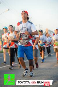 BIB: 7712, 260, 637, 210, 2019
                            <button type="button" onclick="openModal(6566139)" class="btn btn-primary btn-sm float-right btn-popup" data-toggle="modal" data-target=".modal-high-quality">
                        <i class="fas fa-shopping-cart"></i> Add to Cart
                    </button>
                                            <button type="button" onclick="isThisMe(6566139, true)" class="btn btn-success btn-sm float-right btn-popup btn-isme hidden" data-toggle="tooltip" data-placement="bottom" title="นี่คือรูปของคุณใช่ไหม คลิกที่นี่เพื่อเอาเข้าอัลบั้ม">
                        <i class="fas fa-plus"></i> Add to album
                    </button>
                    <button type="button" onclick="isThisMe(6566139, false)" class="btn btn-warning btn-sm float-right btn-popup btn-isnotme hidden">
                        <i class="fas fa-ban"></i> Remove from album
                    </button>