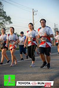 BIB: 336, 7057, 7393, 7246, 641, 2019
                            <button type="button" onclick="openModal(6568057)" class="btn btn-primary btn-sm float-right btn-popup" data-toggle="modal" data-target=".modal-high-quality">
                        <i class="fas fa-shopping-cart"></i> Add to Cart
                    </button>
                                            <button type="button" onclick="isThisMe(6568057, true)" class="btn btn-success btn-sm float-right btn-popup btn-isme hidden" data-toggle="tooltip" data-placement="bottom" title="นี่คือรูปของคุณใช่ไหม คลิกที่นี่เพื่อเอาเข้าอัลบั้ม">
                        <i class="fas fa-plus"></i> Add to album
                    </button>
                    <button type="button" onclick="isThisMe(6568057, false)" class="btn btn-warning btn-sm float-right btn-popup btn-isnotme hidden">
                        <i class="fas fa-ban"></i> Remove from album
                    </button>