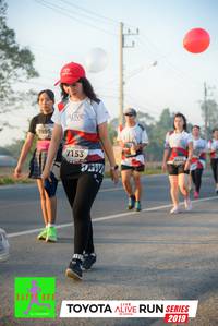 BIB: 7895, 7153, 2019
                            <button type="button" onclick="openModal(6568386)" class="btn btn-primary btn-sm float-right btn-popup" data-toggle="modal" data-target=".modal-high-quality">
                        <i class="fas fa-shopping-cart"></i> Add to Cart
                    </button>
                                            <button type="button" onclick="isThisMe(6568386, true)" class="btn btn-success btn-sm float-right btn-popup btn-isme hidden" data-toggle="tooltip" data-placement="bottom" title="นี่คือรูปของคุณใช่ไหม คลิกที่นี่เพื่อเอาเข้าอัลบั้ม">
                        <i class="fas fa-plus"></i> Add to album
                    </button>
                    <button type="button" onclick="isThisMe(6568386, false)" class="btn btn-warning btn-sm float-right btn-popup btn-isnotme hidden">
                        <i class="fas fa-ban"></i> Remove from album
                    </button>