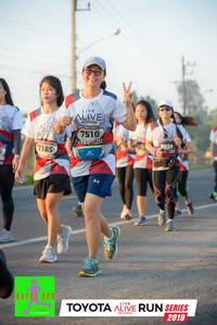 BIB: 7510, 3839, 7185, 2019
                            <button type="button" onclick="openModal(6566638)" class="btn btn-primary btn-sm float-right btn-popup" data-toggle="modal" data-target=".modal-high-quality">
                        <i class="fas fa-shopping-cart"></i> Add to Cart
                    </button>
                                            <button type="button" onclick="isThisMe(6566638, true)" class="btn btn-success btn-sm float-right btn-popup btn-isme hidden" data-toggle="tooltip" data-placement="bottom" title="นี่คือรูปของคุณใช่ไหม คลิกที่นี่เพื่อเอาเข้าอัลบั้ม">
                        <i class="fas fa-plus"></i> Add to album
                    </button>
                    <button type="button" onclick="isThisMe(6566638, false)" class="btn btn-warning btn-sm float-right btn-popup btn-isnotme hidden">
                        <i class="fas fa-ban"></i> Remove from album
                    </button>