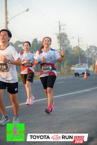 BIB: 116, 6405, 2019
                            <button type="button" onclick="openModal(6571614)" class="btn btn-primary btn-sm float-right btn-popup" data-toggle="modal" data-target=".modal-high-quality">
                        <i class="fas fa-shopping-cart"></i> Add to Cart
                    </button>
                                            <button type="button" onclick="isThisMe(6571614, true)" class="btn btn-success btn-sm float-right btn-popup btn-isme hidden" data-toggle="tooltip" data-placement="bottom" title="นี่คือรูปของคุณใช่ไหม คลิกที่นี่เพื่อเอาเข้าอัลบั้ม">
                        <i class="fas fa-plus"></i> Add to album
                    </button>
                    <button type="button" onclick="isThisMe(6571614, false)" class="btn btn-warning btn-sm float-right btn-popup btn-isnotme hidden">
                        <i class="fas fa-ban"></i> Remove from album
                    </button>