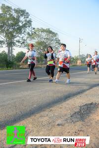 BIB: 2967, 2019
                            <button type="button" onclick="openModal(6566764)" class="btn btn-primary btn-sm float-right btn-popup" data-toggle="modal" data-target=".modal-high-quality">
                        <i class="fas fa-shopping-cart"></i> Add to Cart
                    </button>
                                            <button type="button" onclick="isThisMe(6566764, true)" class="btn btn-success btn-sm float-right btn-popup btn-isme hidden" data-toggle="tooltip" data-placement="bottom" title="นี่คือรูปของคุณใช่ไหม คลิกที่นี่เพื่อเอาเข้าอัลบั้ม">
                        <i class="fas fa-plus"></i> Add to album
                    </button>
                    <button type="button" onclick="isThisMe(6566764, false)" class="btn btn-warning btn-sm float-right btn-popup btn-isnotme hidden">
                        <i class="fas fa-ban"></i> Remove from album
                    </button>