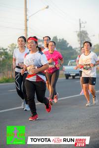 BIB: 1293, 3116, 130, 2019
                            <button type="button" onclick="openModal(6565950)" class="btn btn-primary btn-sm float-right btn-popup" data-toggle="modal" data-target=".modal-high-quality">
                        <i class="fas fa-shopping-cart"></i> Add to Cart
                    </button>
                                            <button type="button" onclick="isThisMe(6565950, true)" class="btn btn-success btn-sm float-right btn-popup btn-isme hidden" data-toggle="tooltip" data-placement="bottom" title="นี่คือรูปของคุณใช่ไหม คลิกที่นี่เพื่อเอาเข้าอัลบั้ม">
                        <i class="fas fa-plus"></i> Add to album
                    </button>
                    <button type="button" onclick="isThisMe(6565950, false)" class="btn btn-warning btn-sm float-right btn-popup btn-isnotme hidden">
                        <i class="fas fa-ban"></i> Remove from album
                    </button>