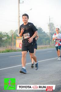 BIB: 6229, 2019
                            <button type="button" onclick="openModal(6543490)" class="btn btn-primary btn-sm float-right btn-popup" data-toggle="modal" data-target=".modal-high-quality">
                        <i class="fas fa-shopping-cart"></i> Add to Cart
                    </button>
                                            <button type="button" onclick="isThisMe(6543490, true)" class="btn btn-success btn-sm float-right btn-popup btn-isme hidden" data-toggle="tooltip" data-placement="bottom" title="นี่คือรูปของคุณใช่ไหม คลิกที่นี่เพื่อเอาเข้าอัลบั้ม">
                        <i class="fas fa-plus"></i> Add to album
                    </button>
                    <button type="button" onclick="isThisMe(6543490, false)" class="btn btn-warning btn-sm float-right btn-popup btn-isnotme hidden">
                        <i class="fas fa-ban"></i> Remove from album
                    </button>