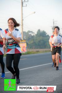 BIB: 2201, 7712, 2019
                            <button type="button" onclick="openModal(6543586)" class="btn btn-primary btn-sm float-right btn-popup" data-toggle="modal" data-target=".modal-high-quality">
                        <i class="fas fa-shopping-cart"></i> Add to Cart
                    </button>
                                            <button type="button" onclick="isThisMe(6543586, true)" class="btn btn-success btn-sm float-right btn-popup btn-isme hidden" data-toggle="tooltip" data-placement="bottom" title="นี่คือรูปของคุณใช่ไหม คลิกที่นี่เพื่อเอาเข้าอัลบั้ม">
                        <i class="fas fa-plus"></i> Add to album
                    </button>
                    <button type="button" onclick="isThisMe(6543586, false)" class="btn btn-warning btn-sm float-right btn-popup btn-isnotme hidden">
                        <i class="fas fa-ban"></i> Remove from album
                    </button>