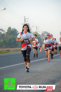 BIB: 3146, 3893, 2019
                            <button type="button" onclick="openModal(6571385)" class="btn btn-primary btn-sm float-right btn-popup" data-toggle="modal" data-target=".modal-high-quality">
                        <i class="fas fa-shopping-cart"></i> Add to Cart
                    </button>
                                            <button type="button" onclick="isThisMe(6571385, true)" class="btn btn-success btn-sm float-right btn-popup btn-isme hidden" data-toggle="tooltip" data-placement="bottom" title="นี่คือรูปของคุณใช่ไหม คลิกที่นี่เพื่อเอาเข้าอัลบั้ม">
                        <i class="fas fa-plus"></i> Add to album
                    </button>
                    <button type="button" onclick="isThisMe(6571385, false)" class="btn btn-warning btn-sm float-right btn-popup btn-isnotme hidden">
                        <i class="fas fa-ban"></i> Remove from album
                    </button>