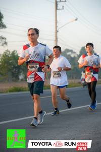 BIB: 6849, 6518, 7701, 2019
                            <button type="button" onclick="openModal(6543539)" class="btn btn-primary btn-sm float-right btn-popup" data-toggle="modal" data-target=".modal-high-quality">
                        <i class="fas fa-shopping-cart"></i> Add to Cart
                    </button>
                                            <button type="button" onclick="isThisMe(6543539, true)" class="btn btn-success btn-sm float-right btn-popup btn-isme hidden" data-toggle="tooltip" data-placement="bottom" title="นี่คือรูปของคุณใช่ไหม คลิกที่นี่เพื่อเอาเข้าอัลบั้ม">
                        <i class="fas fa-plus"></i> Add to album
                    </button>
                    <button type="button" onclick="isThisMe(6543539, false)" class="btn btn-warning btn-sm float-right btn-popup btn-isnotme hidden">
                        <i class="fas fa-ban"></i> Remove from album
                    </button>