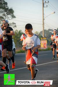 BIB: 3058, 6026, 2019
                            <button type="button" onclick="openModal(6572799)" class="btn btn-primary btn-sm float-right btn-popup" data-toggle="modal" data-target=".modal-high-quality">
                        <i class="fas fa-shopping-cart"></i> Add to Cart
                    </button>
                                            <button type="button" onclick="isThisMe(6572799, true)" class="btn btn-success btn-sm float-right btn-popup btn-isme hidden" data-toggle="tooltip" data-placement="bottom" title="นี่คือรูปของคุณใช่ไหม คลิกที่นี่เพื่อเอาเข้าอัลบั้ม">
                        <i class="fas fa-plus"></i> Add to album
                    </button>
                    <button type="button" onclick="isThisMe(6572799, false)" class="btn btn-warning btn-sm float-right btn-popup btn-isnotme hidden">
                        <i class="fas fa-ban"></i> Remove from album
                    </button>