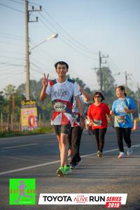 BIB: 6089, 6552, 2019
                            <button type="button" onclick="openModal(6567087)" class="btn btn-primary btn-sm float-right btn-popup" data-toggle="modal" data-target=".modal-high-quality">
                        <i class="fas fa-shopping-cart"></i> Add to Cart
                    </button>
                                            <button type="button" onclick="isThisMe(6567087, true)" class="btn btn-success btn-sm float-right btn-popup btn-isme hidden" data-toggle="tooltip" data-placement="bottom" title="นี่คือรูปของคุณใช่ไหม คลิกที่นี่เพื่อเอาเข้าอัลบั้ม">
                        <i class="fas fa-plus"></i> Add to album
                    </button>
                    <button type="button" onclick="isThisMe(6567087, false)" class="btn btn-warning btn-sm float-right btn-popup btn-isnotme hidden">
                        <i class="fas fa-ban"></i> Remove from album
                    </button>