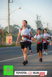 BIB: 854, 294, 557, 2019
                            <button type="button" onclick="openModal(6566597)" class="btn btn-primary btn-sm float-right btn-popup" data-toggle="modal" data-target=".modal-high-quality">
                        <i class="fas fa-shopping-cart"></i> Add to Cart
                    </button>
                                            <button type="button" onclick="isThisMe(6566597, true)" class="btn btn-success btn-sm float-right btn-popup btn-isme hidden" data-toggle="tooltip" data-placement="bottom" title="นี่คือรูปของคุณใช่ไหม คลิกที่นี่เพื่อเอาเข้าอัลบั้ม">
                        <i class="fas fa-plus"></i> Add to album
                    </button>
                    <button type="button" onclick="isThisMe(6566597, false)" class="btn btn-warning btn-sm float-right btn-popup btn-isnotme hidden">
                        <i class="fas fa-ban"></i> Remove from album
                    </button>