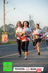 BIB: 0442, 854, 2019
                            <button type="button" onclick="openModal(6566589)" class="btn btn-primary btn-sm float-right btn-popup" data-toggle="modal" data-target=".modal-high-quality">
                        <i class="fas fa-shopping-cart"></i> Add to Cart
                    </button>
                                            <button type="button" onclick="isThisMe(6566589, true)" class="btn btn-success btn-sm float-right btn-popup btn-isme hidden" data-toggle="tooltip" data-placement="bottom" title="นี่คือรูปของคุณใช่ไหม คลิกที่นี่เพื่อเอาเข้าอัลบั้ม">
                        <i class="fas fa-plus"></i> Add to album
                    </button>
                    <button type="button" onclick="isThisMe(6566589, false)" class="btn btn-warning btn-sm float-right btn-popup btn-isnotme hidden">
                        <i class="fas fa-ban"></i> Remove from album
                    </button>