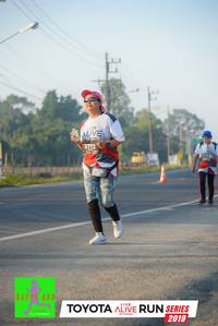 BIB: 3772, 2019
                            <button type="button" onclick="openModal(6568535)" class="btn btn-primary btn-sm float-right btn-popup" data-toggle="modal" data-target=".modal-high-quality">
                        <i class="fas fa-shopping-cart"></i> Add to Cart
                    </button>
                                            <button type="button" onclick="isThisMe(6568535, true)" class="btn btn-success btn-sm float-right btn-popup btn-isme hidden" data-toggle="tooltip" data-placement="bottom" title="นี่คือรูปของคุณใช่ไหม คลิกที่นี่เพื่อเอาเข้าอัลบั้ม">
                        <i class="fas fa-plus"></i> Add to album
                    </button>
                    <button type="button" onclick="isThisMe(6568535, false)" class="btn btn-warning btn-sm float-right btn-popup btn-isnotme hidden">
                        <i class="fas fa-ban"></i> Remove from album
                    </button>