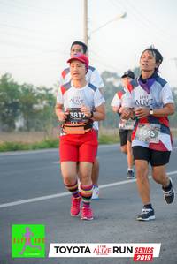 BIB: 3817, 6965, 3895, 2019
                            <button type="button" onclick="openModal(6540644)" class="btn btn-primary btn-sm float-right btn-popup" data-toggle="modal" data-target=".modal-high-quality">
                        <i class="fas fa-shopping-cart"></i> Add to Cart
                    </button>
                                            <button type="button" onclick="isThisMe(6540644, true)" class="btn btn-success btn-sm float-right btn-popup btn-isme hidden" data-toggle="tooltip" data-placement="bottom" title="นี่คือรูปของคุณใช่ไหม คลิกที่นี่เพื่อเอาเข้าอัลบั้ม">
                        <i class="fas fa-plus"></i> Add to album
                    </button>
                    <button type="button" onclick="isThisMe(6540644, false)" class="btn btn-warning btn-sm float-right btn-popup btn-isnotme hidden">
                        <i class="fas fa-ban"></i> Remove from album
                    </button>