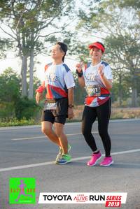 BIB: 3901, 3755, 2019
                            <button type="button" onclick="openModal(6567739)" class="btn btn-primary btn-sm float-right btn-popup" data-toggle="modal" data-target=".modal-high-quality">
                        <i class="fas fa-shopping-cart"></i> Add to Cart
                    </button>
                                            <button type="button" onclick="isThisMe(6567739, true)" class="btn btn-success btn-sm float-right btn-popup btn-isme hidden" data-toggle="tooltip" data-placement="bottom" title="นี่คือรูปของคุณใช่ไหม คลิกที่นี่เพื่อเอาเข้าอัลบั้ม">
                        <i class="fas fa-plus"></i> Add to album
                    </button>
                    <button type="button" onclick="isThisMe(6567739, false)" class="btn btn-warning btn-sm float-right btn-popup btn-isnotme hidden">
                        <i class="fas fa-ban"></i> Remove from album
                    </button>