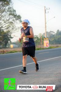 BIB: 016, 2019
                            <button type="button" onclick="openModal(6571849)" class="btn btn-primary btn-sm float-right btn-popup" data-toggle="modal" data-target=".modal-high-quality">
                        <i class="fas fa-shopping-cart"></i> Add to Cart
                    </button>
                                            <button type="button" onclick="isThisMe(6571849, true)" class="btn btn-success btn-sm float-right btn-popup btn-isme hidden" data-toggle="tooltip" data-placement="bottom" title="นี่คือรูปของคุณใช่ไหม คลิกที่นี่เพื่อเอาเข้าอัลบั้ม">
                        <i class="fas fa-plus"></i> Add to album
                    </button>
                    <button type="button" onclick="isThisMe(6571849, false)" class="btn btn-warning btn-sm float-right btn-popup btn-isnotme hidden">
                        <i class="fas fa-ban"></i> Remove from album
                    </button>