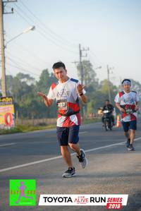 BIB: 2037, 3718, 2019
                            <button type="button" onclick="openModal(6573127)" class="btn btn-primary btn-sm float-right btn-popup" data-toggle="modal" data-target=".modal-high-quality">
                        <i class="fas fa-shopping-cart"></i> Add to Cart
                    </button>
                                            <button type="button" onclick="isThisMe(6573127, true)" class="btn btn-success btn-sm float-right btn-popup btn-isme hidden" data-toggle="tooltip" data-placement="bottom" title="นี่คือรูปของคุณใช่ไหม คลิกที่นี่เพื่อเอาเข้าอัลบั้ม">
                        <i class="fas fa-plus"></i> Add to album
                    </button>
                    <button type="button" onclick="isThisMe(6573127, false)" class="btn btn-warning btn-sm float-right btn-popup btn-isnotme hidden">
                        <i class="fas fa-ban"></i> Remove from album
                    </button>