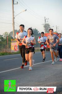 BIB: 7609, 2986, 2165, 7457, 2019
                            <button type="button" onclick="openModal(6571685)" class="btn btn-primary btn-sm float-right btn-popup" data-toggle="modal" data-target=".modal-high-quality">
                        <i class="fas fa-shopping-cart"></i> Add to Cart
                    </button>
                                            <button type="button" onclick="isThisMe(6571685, true)" class="btn btn-success btn-sm float-right btn-popup btn-isme hidden" data-toggle="tooltip" data-placement="bottom" title="นี่คือรูปของคุณใช่ไหม คลิกที่นี่เพื่อเอาเข้าอัลบั้ม">
                        <i class="fas fa-plus"></i> Add to album
                    </button>
                    <button type="button" onclick="isThisMe(6571685, false)" class="btn btn-warning btn-sm float-right btn-popup btn-isnotme hidden">
                        <i class="fas fa-ban"></i> Remove from album
                    </button>