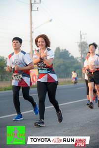 BIB: 220, 7701, 2019
                            <button type="button" onclick="openModal(6543569)" class="btn btn-primary btn-sm float-right btn-popup" data-toggle="modal" data-target=".modal-high-quality">
                        <i class="fas fa-shopping-cart"></i> Add to Cart
                    </button>
                                            <button type="button" onclick="isThisMe(6543569, true)" class="btn btn-success btn-sm float-right btn-popup btn-isme hidden" data-toggle="tooltip" data-placement="bottom" title="นี่คือรูปของคุณใช่ไหม คลิกที่นี่เพื่อเอาเข้าอัลบั้ม">
                        <i class="fas fa-plus"></i> Add to album
                    </button>
                    <button type="button" onclick="isThisMe(6543569, false)" class="btn btn-warning btn-sm float-right btn-popup btn-isnotme hidden">
                        <i class="fas fa-ban"></i> Remove from album
                    </button>