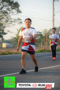 BIB: 6950, 429, 2019
                            <button type="button" onclick="openModal(6573383)" class="btn btn-primary btn-sm float-right btn-popup" data-toggle="modal" data-target=".modal-high-quality">
                        <i class="fas fa-shopping-cart"></i> Add to Cart
                    </button>
                                            <button type="button" onclick="isThisMe(6573383, true)" class="btn btn-success btn-sm float-right btn-popup btn-isme hidden" data-toggle="tooltip" data-placement="bottom" title="นี่คือรูปของคุณใช่ไหม คลิกที่นี่เพื่อเอาเข้าอัลบั้ม">
                        <i class="fas fa-plus"></i> Add to album
                    </button>
                    <button type="button" onclick="isThisMe(6573383, false)" class="btn btn-warning btn-sm float-right btn-popup btn-isnotme hidden">
                        <i class="fas fa-ban"></i> Remove from album
                    </button>